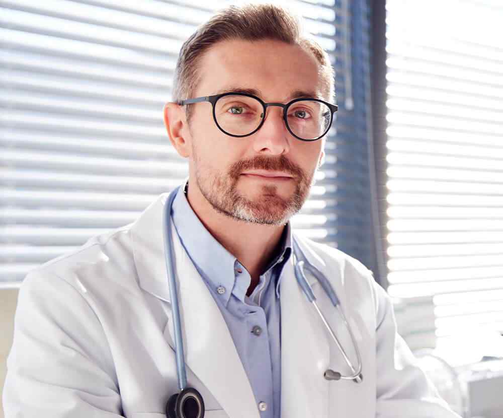 https://medronix.co.bw/wp-content/uploads/2021/09/team_05.jpg